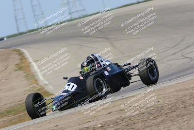 media/Apr-30-2022-CalClub SCCA (Sat) [[98b58ad398]]/Group 3/Race (Grapevine)/